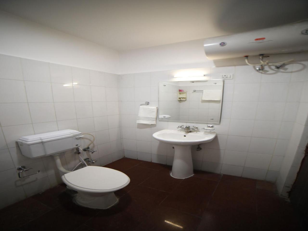 Oyo 15561 Corporate Villa Джаму Екстериор снимка